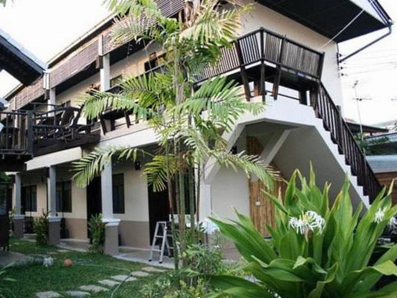 Saithong Guesthouse Chiang Mai Esterno foto